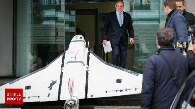 Moldovenii i-au pus în drum ambasadorului rus la Chișinău drona căzută marți pe casa din Florești