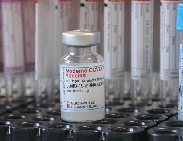 Европейската агенция по лекарствата одобри бустерните дози от ваксината на Moderna