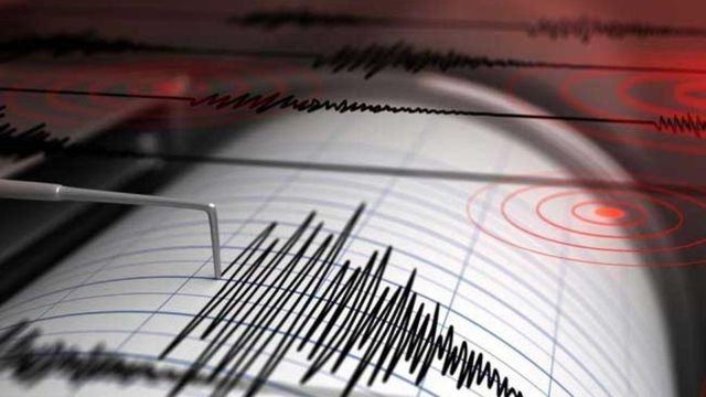 Cutremur puternic la granița din Turcia și Iran