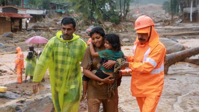 India: 36 vittime per le frane in Kerala