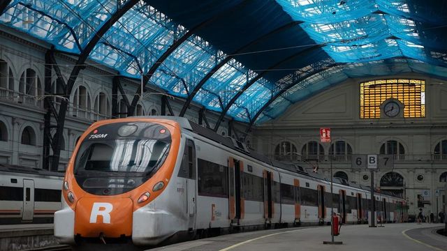 Desconvocada la huelga en Renfe y Adif tras alcanzarse un acuerdo poco antes de su inicio