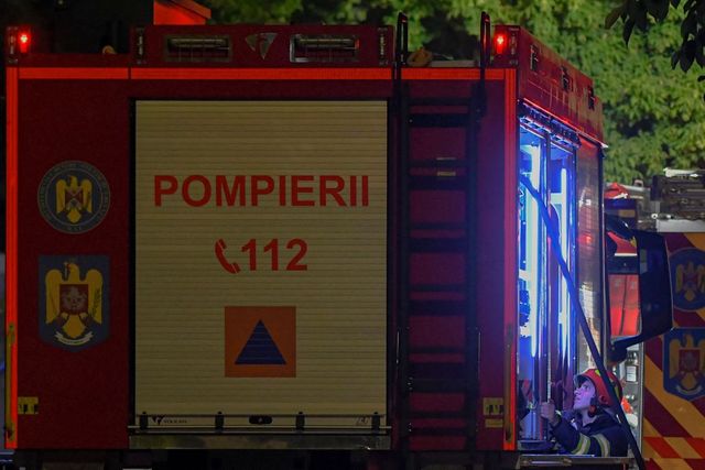 Incendiu cu degajări mari de fum în Sectorul 2: Mesaj Ro-Alert emis