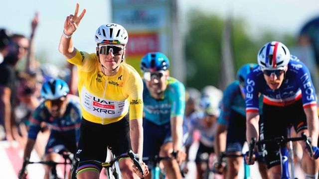 Pogačar ovládl druhou etapu Kolem Romandie a upevnil si vedení