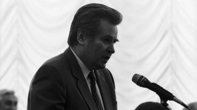 Fostul director al editurii ”Pravda” a decedat după ce a căzut de la etajul nouă