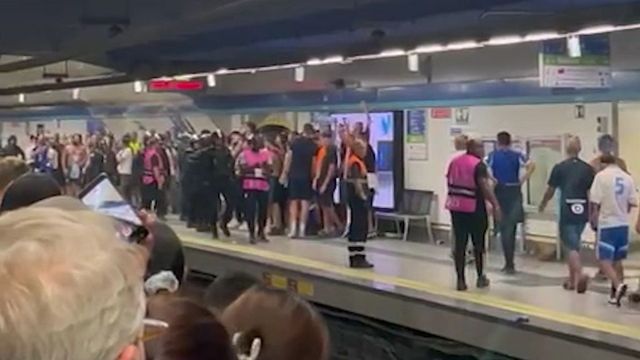 Los ultras del Marsella conquistan el corazón de Madrid