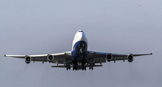 Piloții British Airways pot primi bonusuri consistente, dacă reduc consumul de combustibil al avioanelor