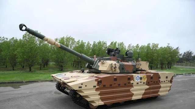 Desi light tank Zorawar clears desert test