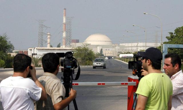 Cina, 'sanzioni europee all'Iran mossa non costruttiva'