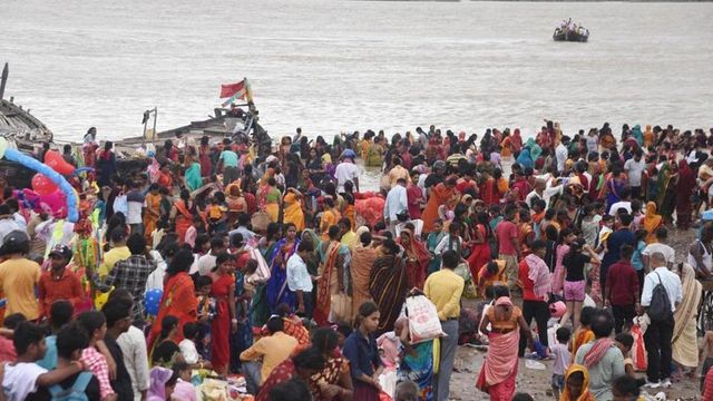 Bihar: 37 Children Among 43 Dead While Taking Holy Dip Across 15 Districts