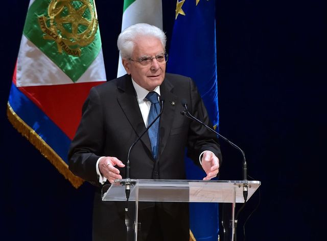 Mattarella, ora più che mai serve fedeltà alla Repubblica