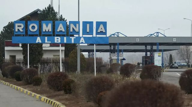 PTF Leușeni–Albița și-a sistat temporar activitatea, din cauza unor probleme provocate de vântul puternic pe partea română