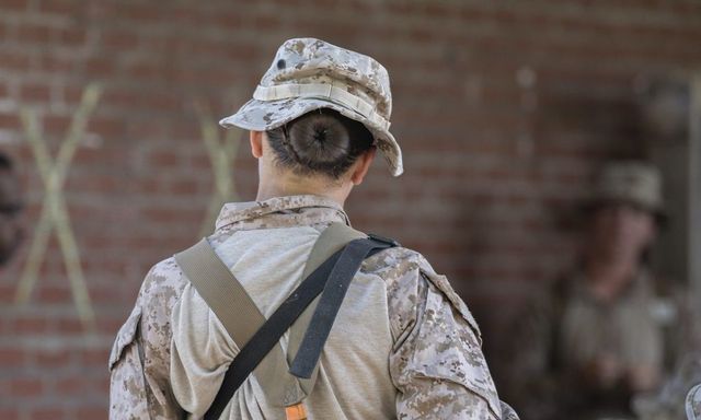 Gaeta,soldatessa Usa cade da balcone durante festa,è grave