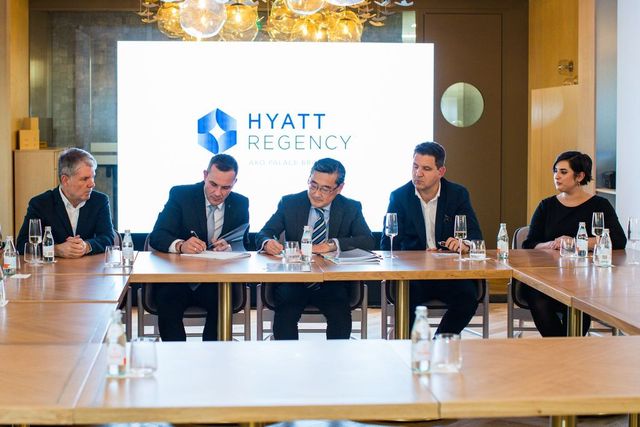 Aro Palace semnează acordul de franciză pentru primul hotel Hyatt din România