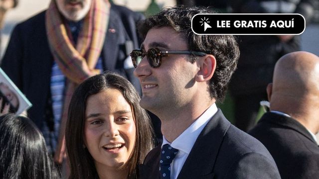 Victoria Federica y Jorge Navalpotro viajan a Sanxenxo para ver al rey Juan Carlos