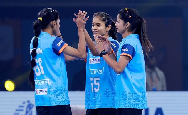 India men and women teams book quarterfinal spot with commanding wins