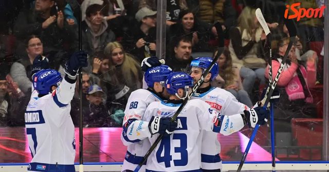 ONLINE: Boje o play off i o elitní čtyřku. Kladno - Kometa, Sparta hraje v Hradci
