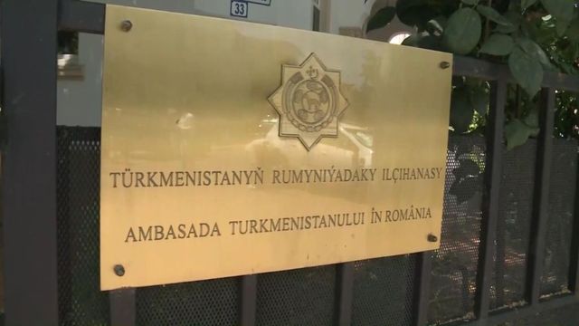 Un jandarm român a murit după ce s-ar fi împușcat în piept, în timp ce păzea o ambasadă din Capitală