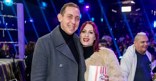 Újszülött kislányával mutatott közös fotót Molnár Gusztáv