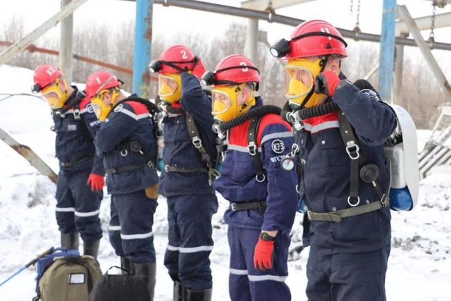 One Dead, Dozens Trapped After Fire In Russian Coal Mine