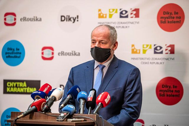 Ministrul Sănătății din Cehia a fost demis după ce a încălcat restricțiile anti Covid-19