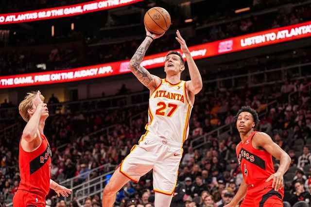 Krejčí 20 body posunul osobní maximum v NBA, Atlanta i přesto prohrála s Torontem