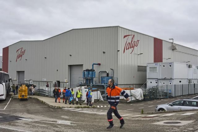 Pegaso formaliza ante el Supremo su demanda contra el Gobierno por vetar la OPA húngara en Talgo