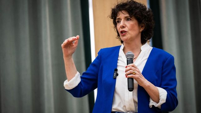 Három választókörzetben visszalépnek a DK jelöltjei