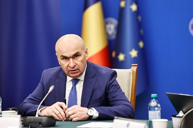 Bolojan, de Ziua Memoriei Victimelor Comunismului: Să nu ne lăsăm atrași de nostalgii periculoase