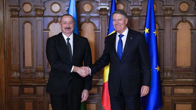 Klaus Iohannis va efectua o vizită de două zile în Azerbaidjan