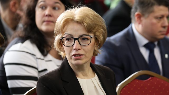 Вяра Тодева с извънреден брифинг след поисканата ѝ оставка