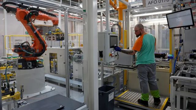 Škoda Auto zvýšila zisk na 61 miliard korun a vyrobila přes milion vozů