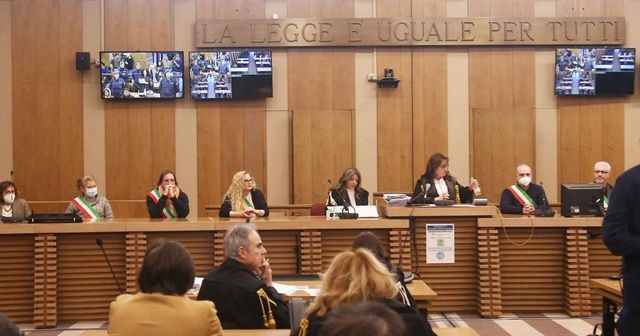 Femminicidio di Saman Abbas, la fossa è stata scavata sei volte e la vittima deposta in una fase successiva