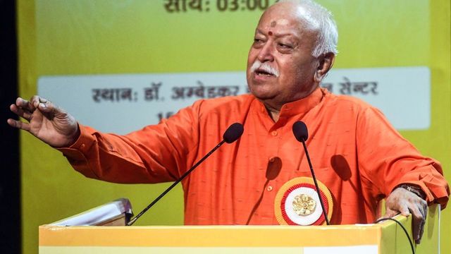 Controversy breaks out in Maharashtra after ex-policeman claims he was asked to pick up Mohan Bhagwat over 2008 Malegaon blast case