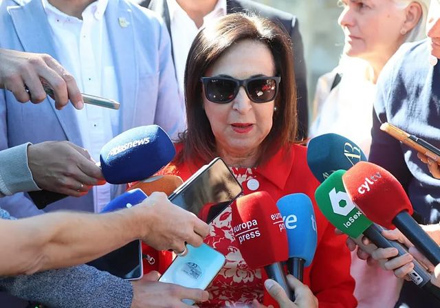 Robles se pliega al discurso de Moncloa sobre la crisis de Ceuta: «Era un fenómeno de una magnitud imprevisible»
