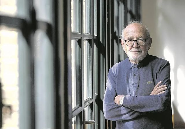 «No resolveremos el problema de la inmigración pensando en nuestros intereses»