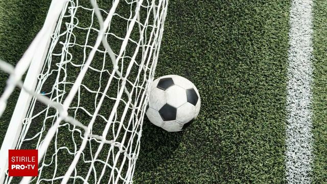 Un copil de 8 ani din Suceava a murit după ce o poartă de la un teren de fotbal a căzut peste el