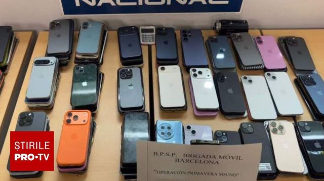 Un român a fost prins de poliție cu 139 de telefoane furate în timpul unui festival, în Spania. Urma să ia autocarul spre România