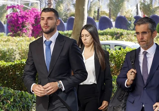 La Audiencia de Valencia autoriza a Rafa Mir a mudarse a Salónica para fichar por un equipo griego
