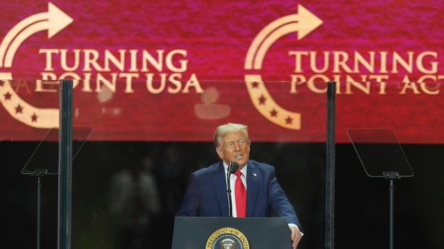 Donald Trump szerint Charlie Kirk mártírként vonul be az amerikai történelembe