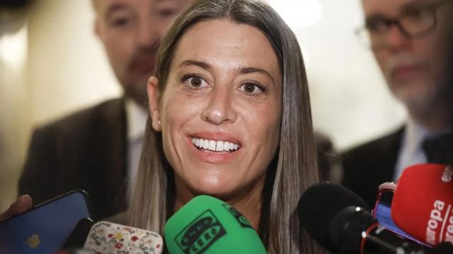 Junts se alía con el PSOE y el PP para tramitar una ley para desalojar okupas en 48 horas