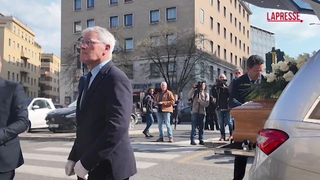 Da Fontana a D’Alema, l’omaggio bipartisan ai funerali di Cirino Pomicino
