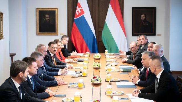 Szijjártó Péter az amerikai energiaügyi miniszterrel és a belügyminiszterrel egyeztetett Washingtonban