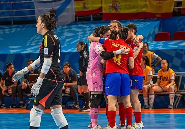 España se cuelga el bronce tras derrotar a Argentina