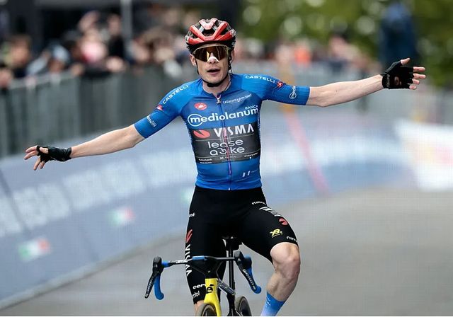 Vingegaard cuadra las cuentas para ganar el Giro