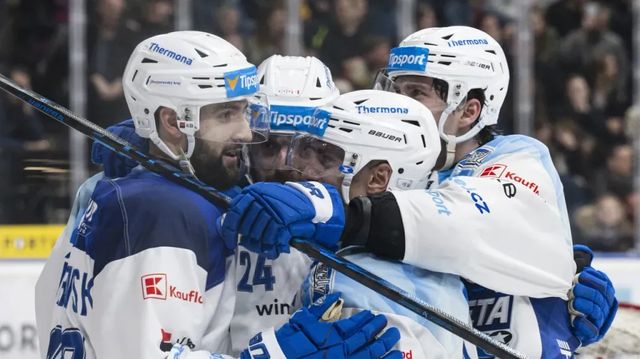 Kometa vyhráli v předehrávce 42. kola na ledě Sparty 3:1