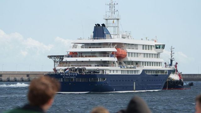 Evacuazione conclusa, la nave Hondius salpata per i Paesi Bassi