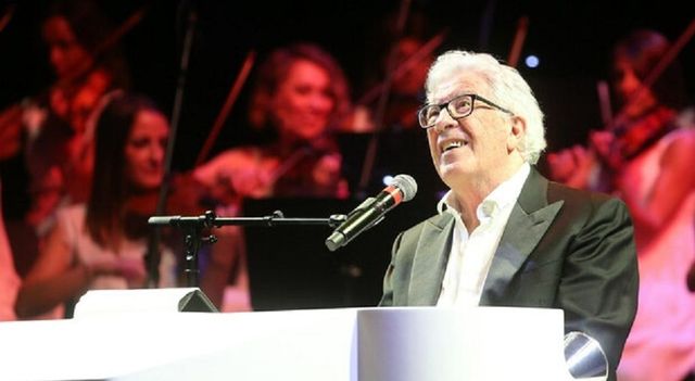 Peppino di Capri morto, addio al re della melodia italiana. Aveva 87 anni