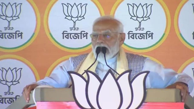 PM Modi Jalpaiduri rally | Central agencies attacked in Bengal as TMC wants to protect corrupt leaders, says Modi