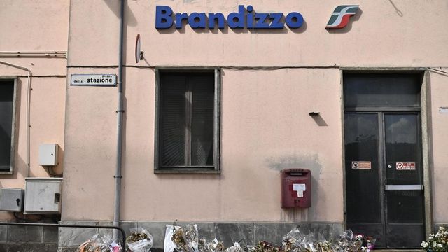 Strage di Brandizzo, un anno dopo il ricordo dei cinque operai morti