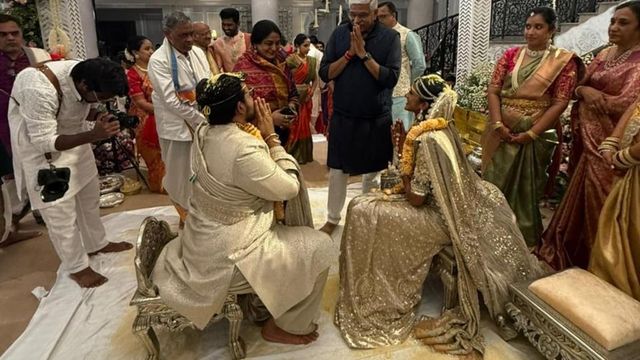 Champion shuttler PV Sindhu gets married to Datta Venkata Sai in Udaipur